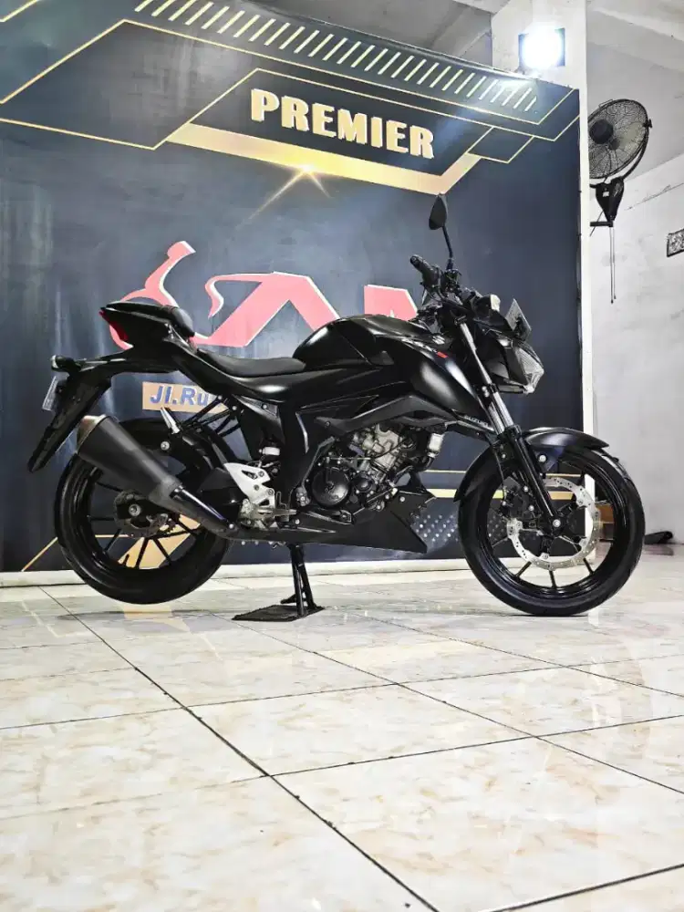 Suzuki GSX S 150 REG 2019 Anugerah Motor Rungkut