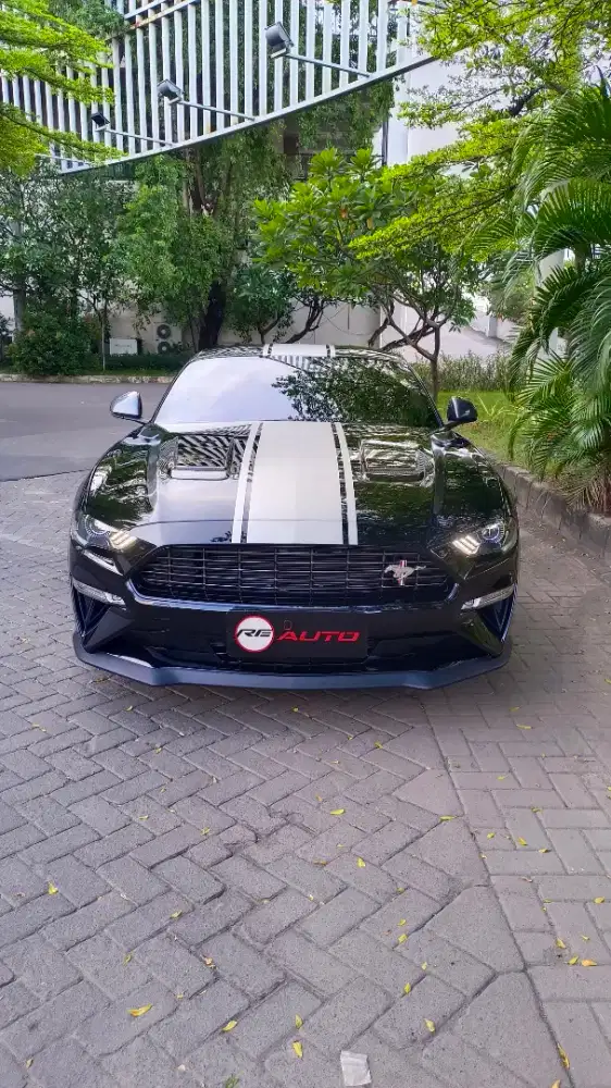 FORD MUSTANG 2.3 FACELIFT PERFORMANCE 2022 AT HITAM