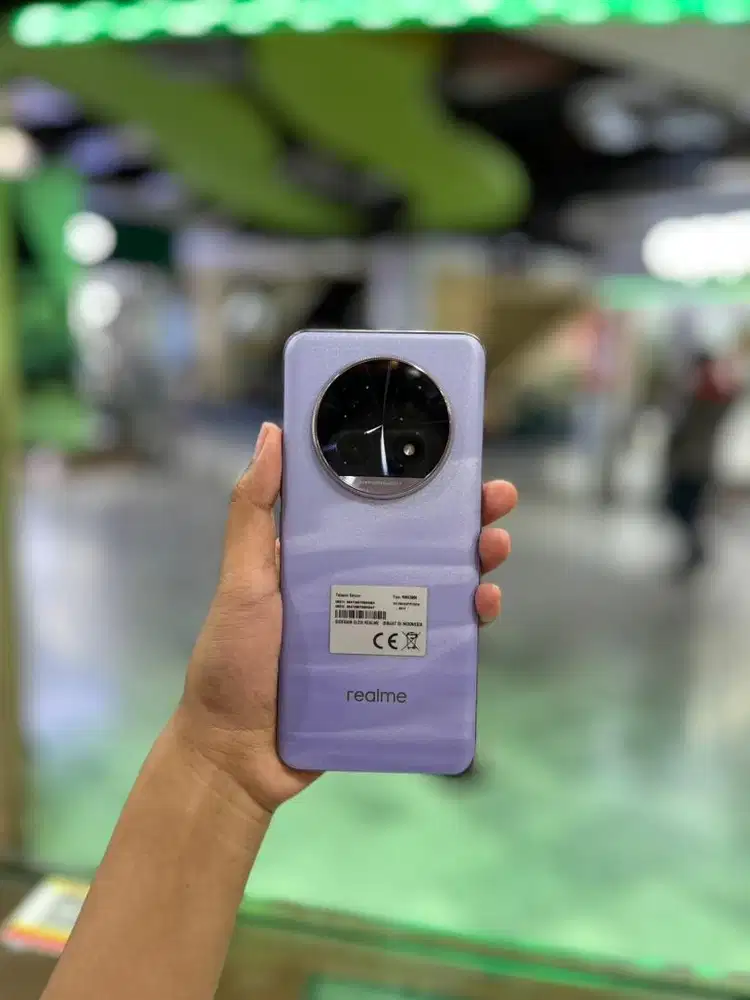 Realme 13 pro 12/256 second like new full set