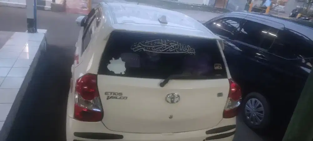 Numpang lewat atau menetap jual mobil seken