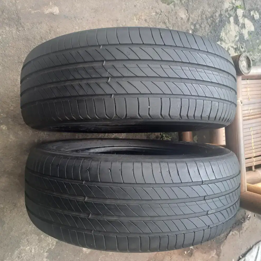 Ban 225 60 17 michelin primacy 2pcs