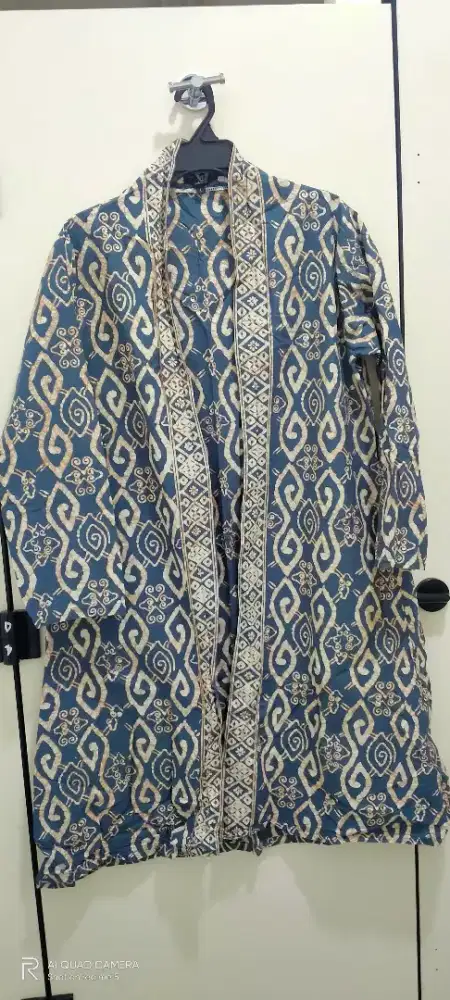 Outer Batik Mega Mendung