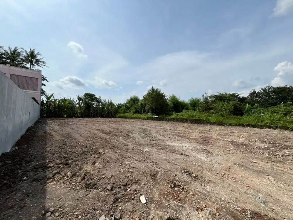 Dijual murah tanah maguwoharjo, SHM P tepi aspal