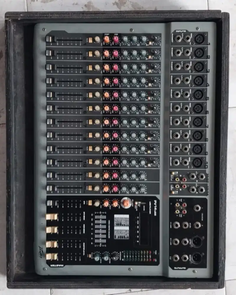 Mixer peavey PV14USB