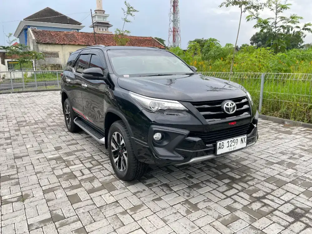 Fortuner 2 4 VRZ Trd S Metic 2019 an sendiri spr baru
