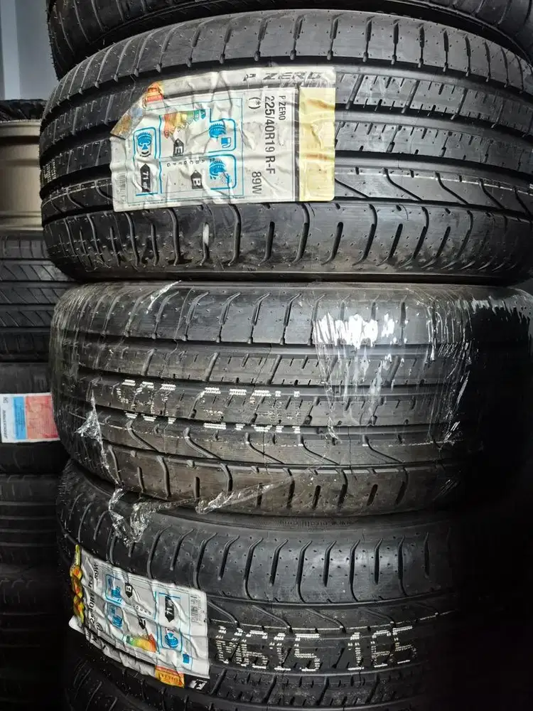 Jual ban baru nos Pirreli pzero RfT 225/40 R19 produksi taun 2022.:3pc