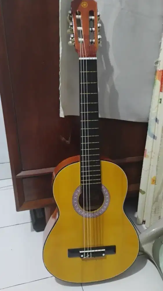 Gitar klasik Yamaha C 315 non ori