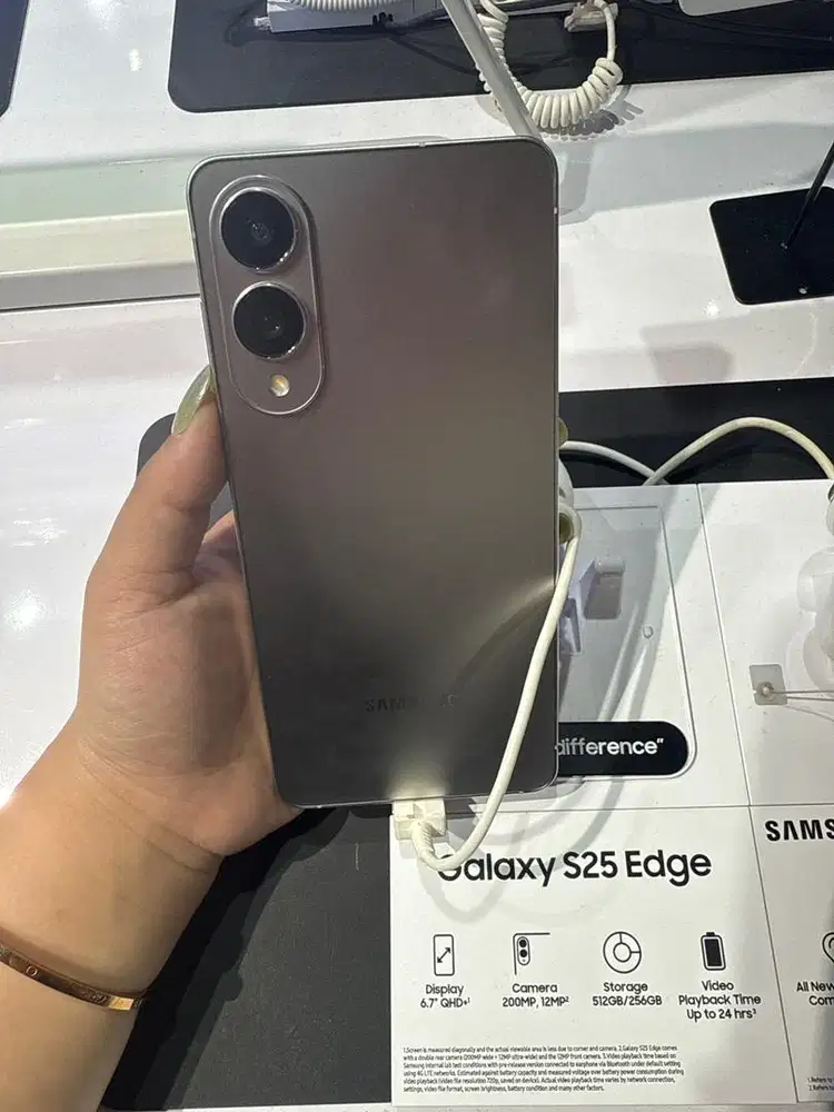 GALAXY S25 EDGE 8/256