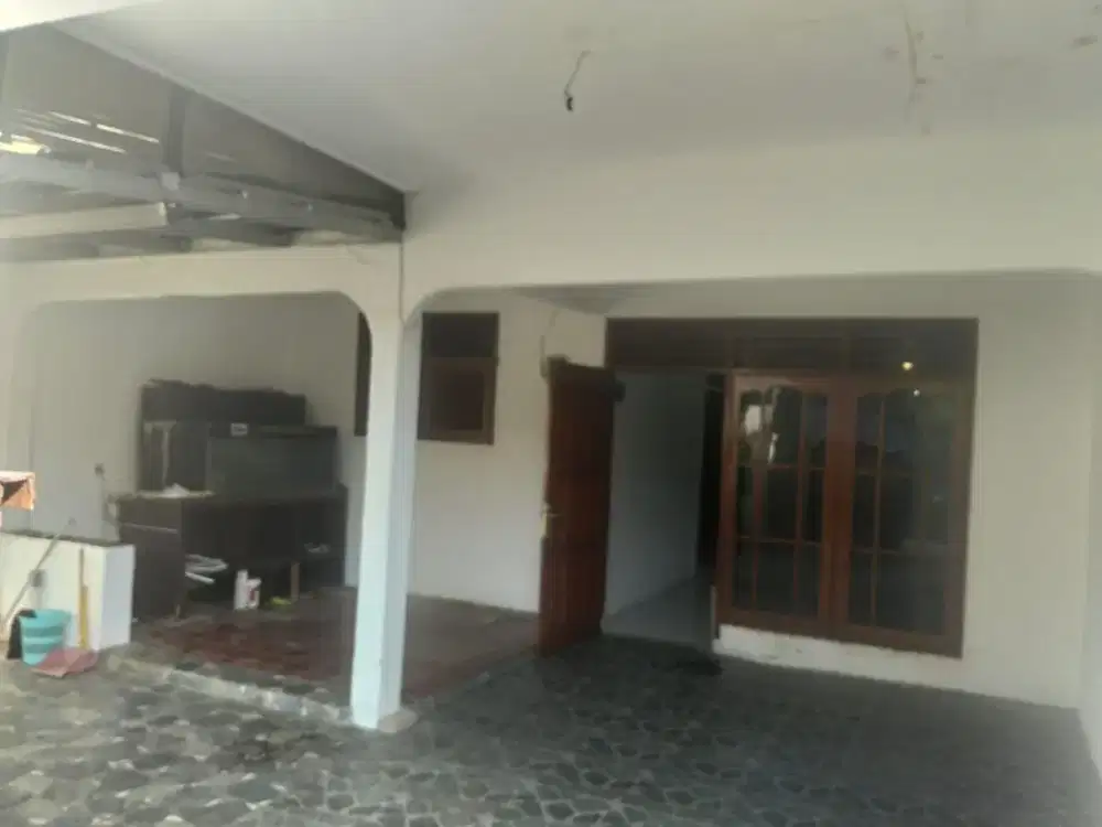 Disewakan Rumah Murah Kayu putih kp ambon-jalan bangunan dket pulomas