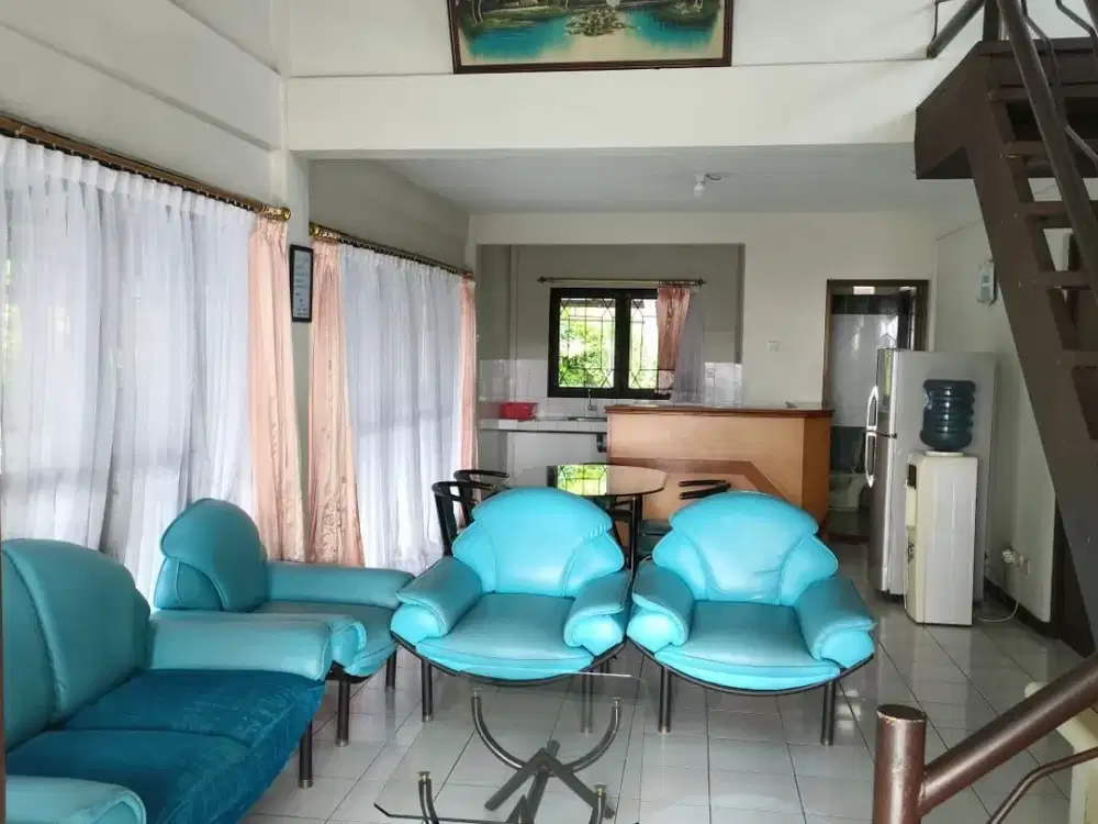 Jual Villa 5 KT harga murah komplek villa istana bunga lembang dekat park zoo