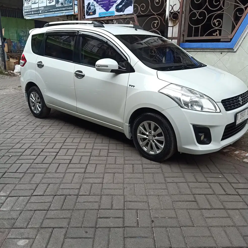 Suzuki Ertiga 2012 Bensin