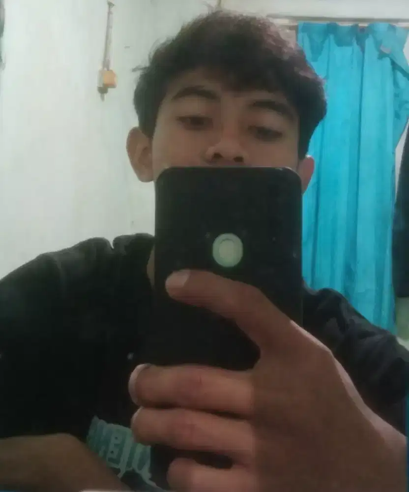 Mencari freelance yang mulai kerja dari jam 5 sore