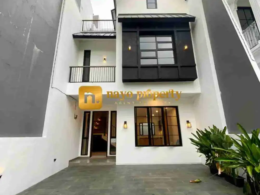 Rumah Mewah Baru 3 Lantai Dalam Cluster Strategis di Jagakarsa Jakarta Selatan