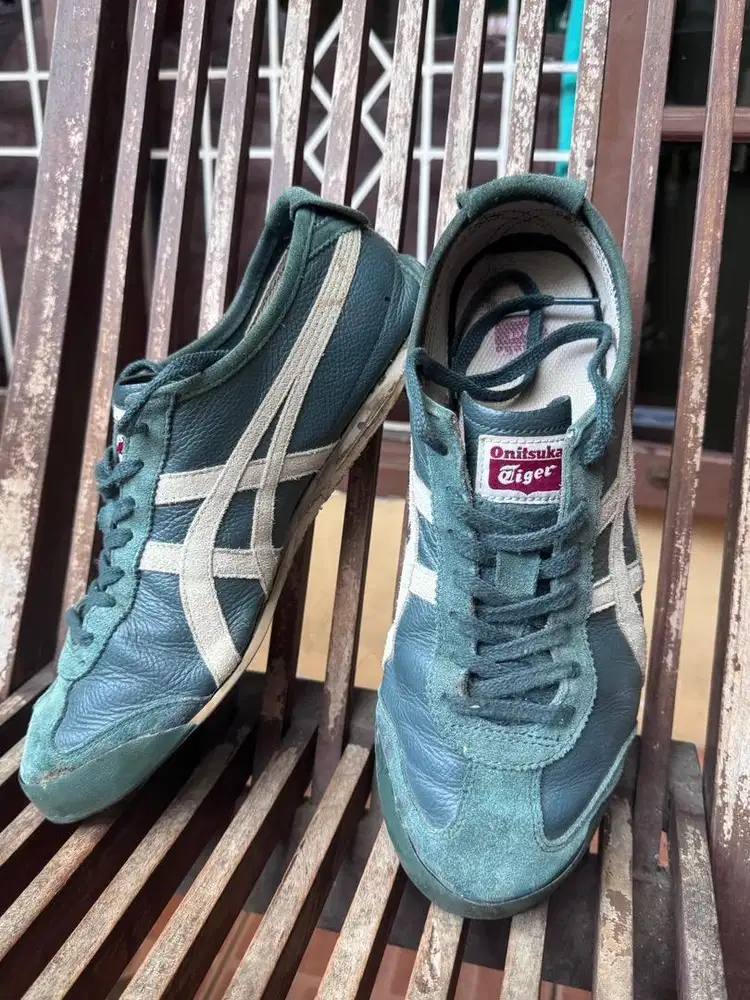 Onitsuka Tiger size 44 - sneakers sepatu