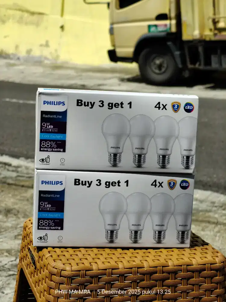 PROMO LAMPU LED PHILIPS 9W