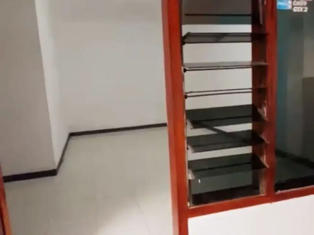 Dijual murah rumah 2KT 225jt klayatan kacuk sukun akses sepeda motor