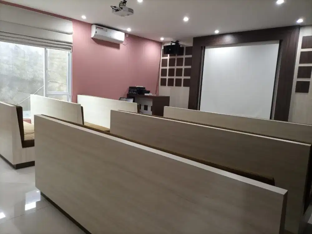 Bangunan Kantor Siap Pakai di Mumbul, Jimbaran