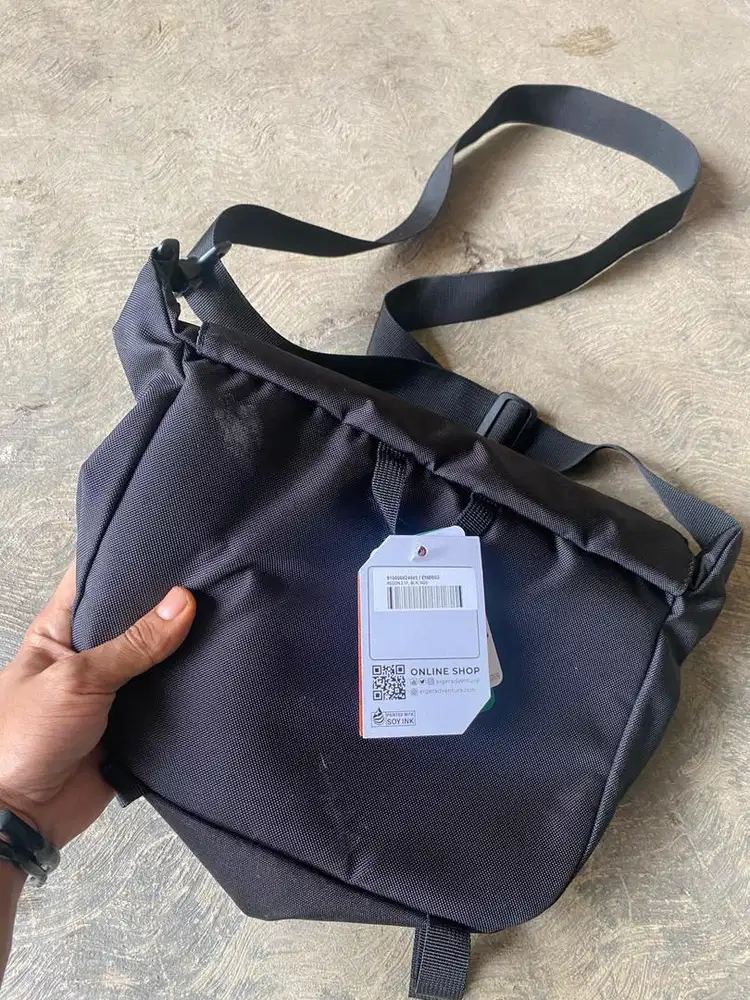 TAS SLEMPANG EIGER