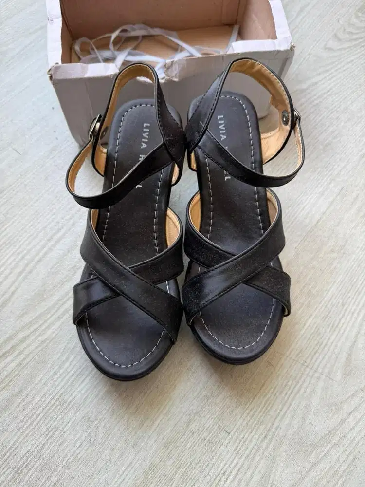 Heels anak Livia Hazel