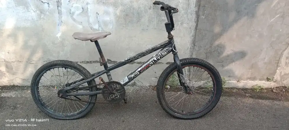 sepeda model BMX bs tt barter HP atau tv