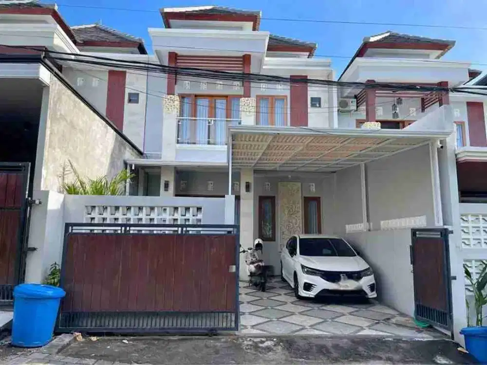 Rumah Terawat 2 lantai di monang maning