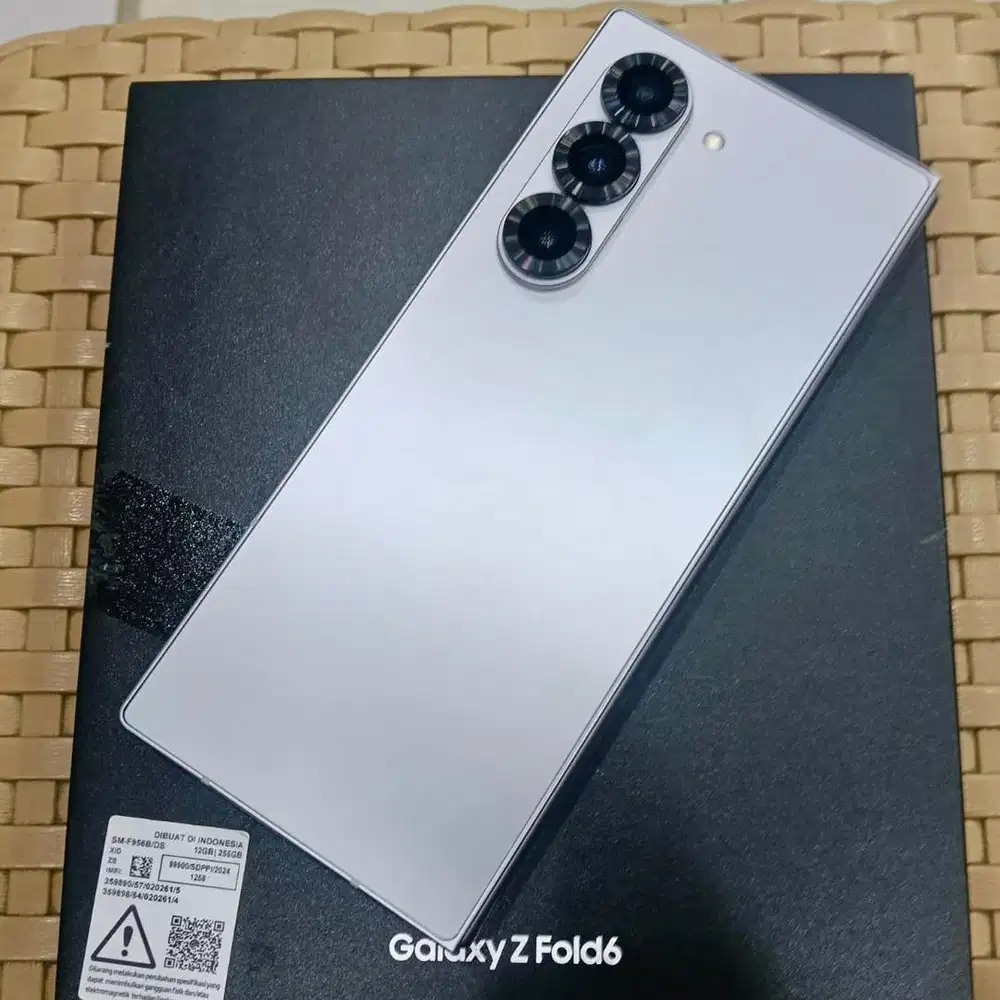 Samsung z fold 6 ram 12 / 256 sein fullset original