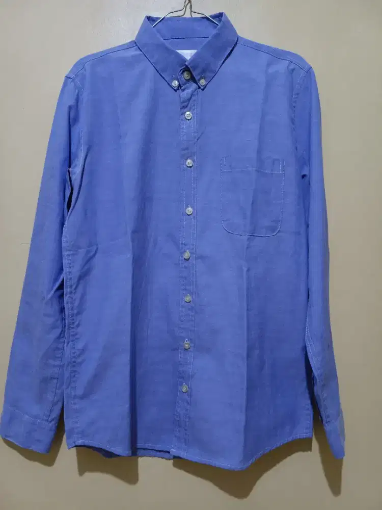 Kemeja brand Heaven warna biru muda baby blue, sz M