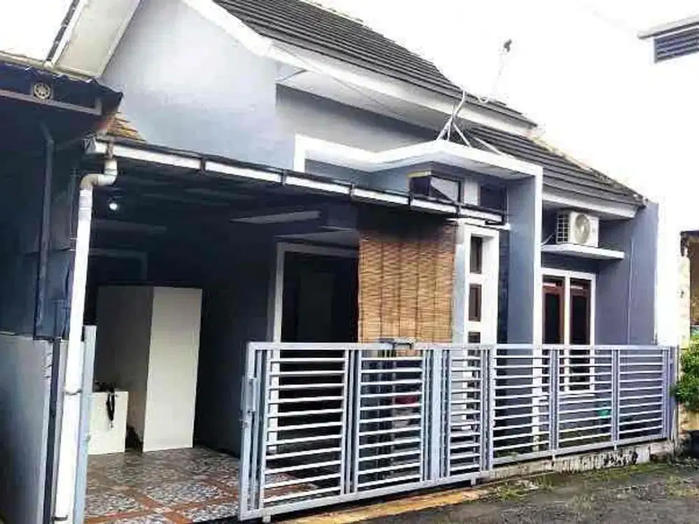 Rumah Cantik di Perumahan Cluster Letak Strategis