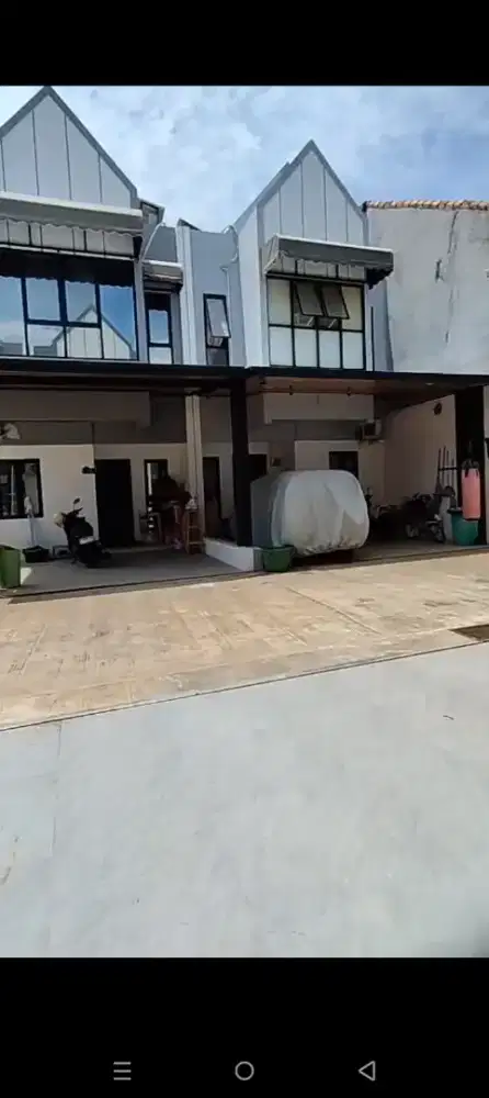 2 lantai ready dekat pintu tol cibubur