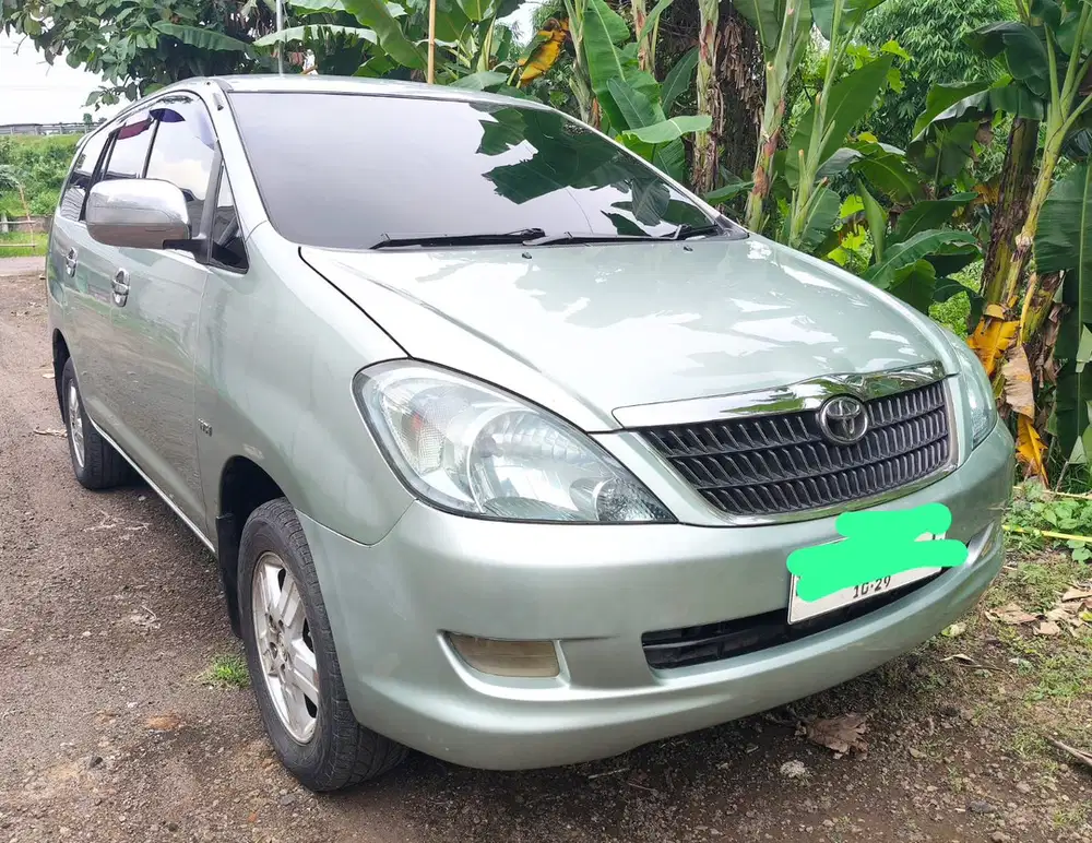 Toyota Kijang Innova 2006 Bensin