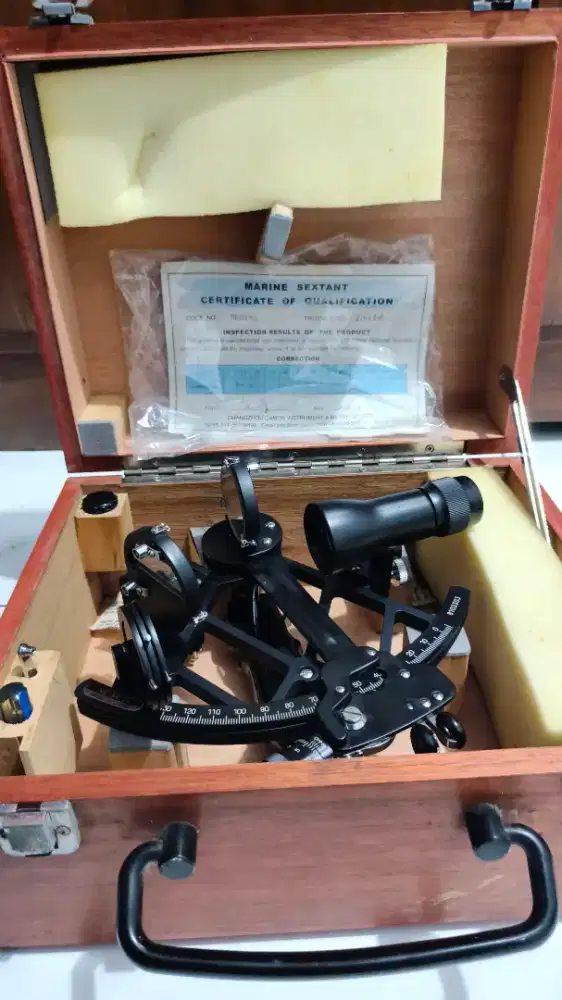 Sextant marine internasional