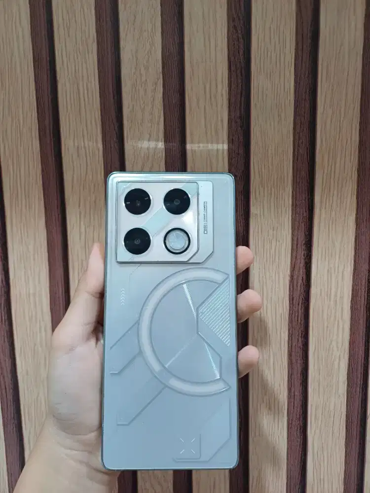 Infinix GT 20 Pro 5G Mecha Silver 8/256 | NFC | Unit Only Ori Resmi