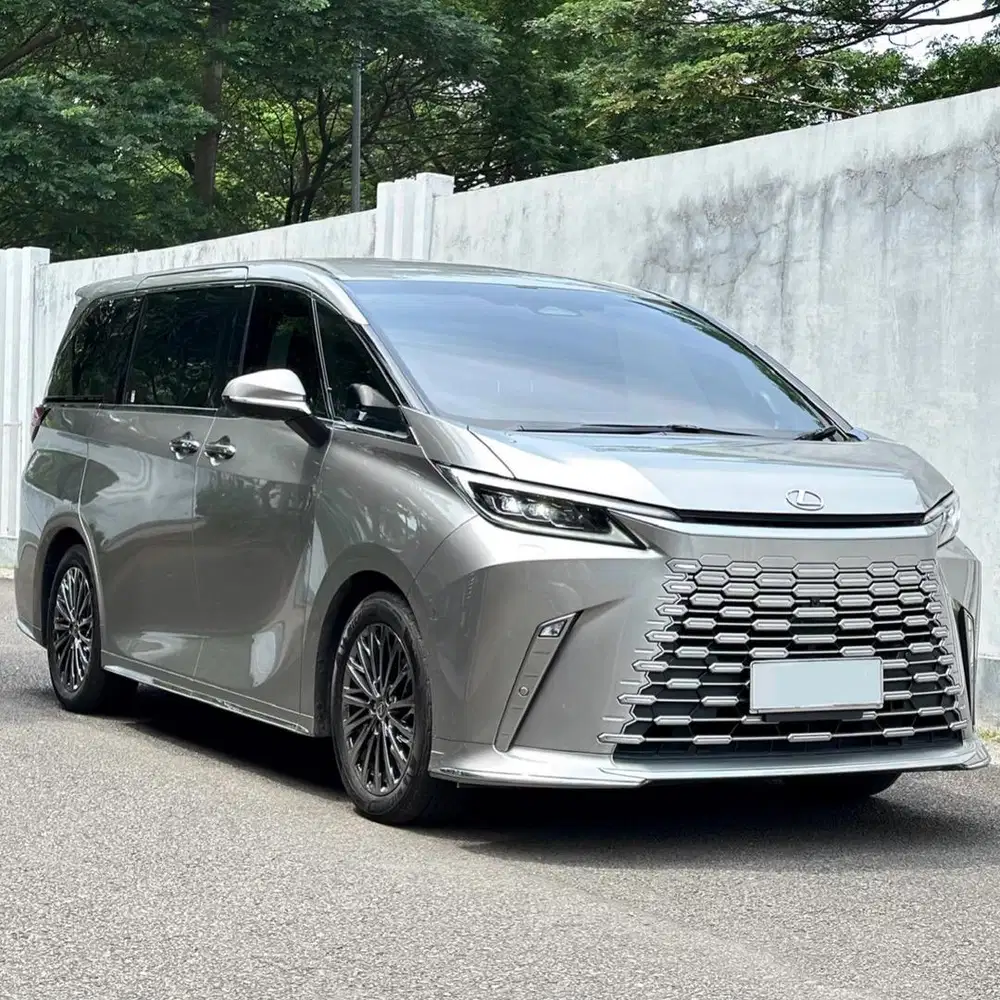 (CASH) Lexus LM350h Hybrid 2023