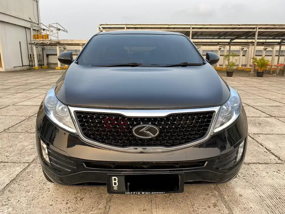 Km60rb KIA Sportage 2.0 SE 2012 Hitam AT Matic Service Record EX