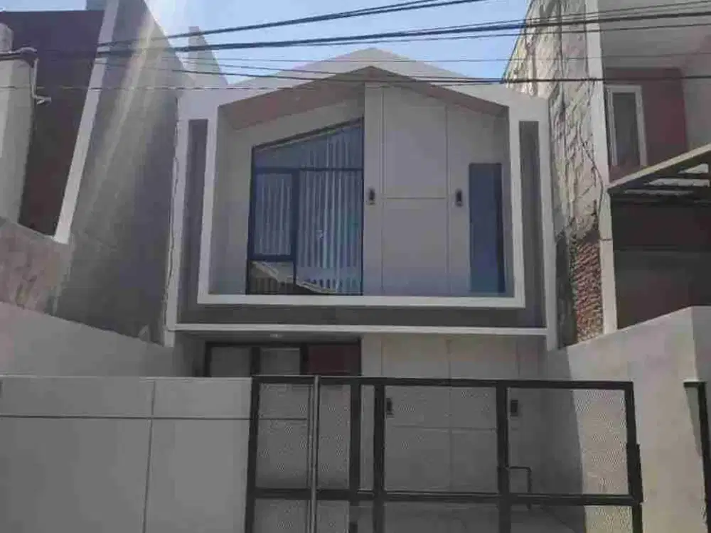 Dijual Rumah Mulyosari Utara Full Furnished