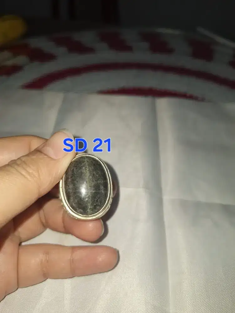 Batu cincin tapak jalak 
Hitam garis perak 
SD 21 Ring perak alpaca 
B
