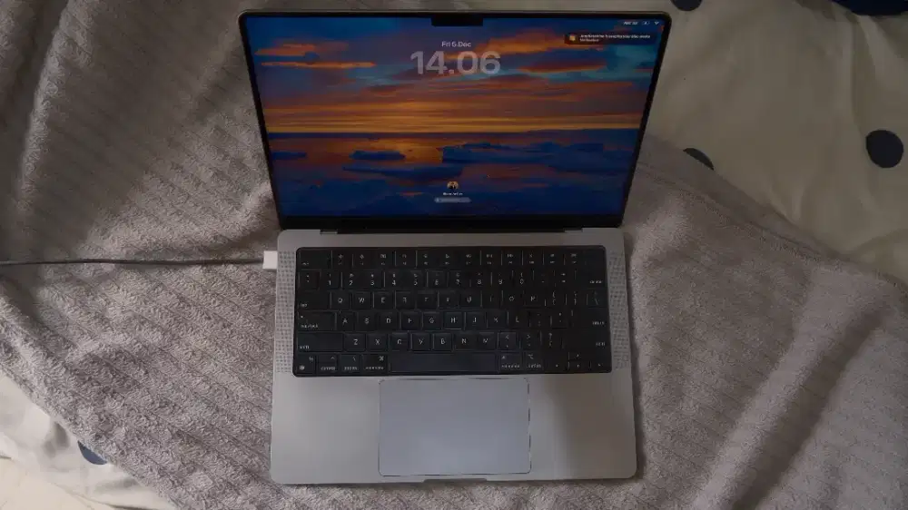 Macbook pro 14 M1 Pro Ex iBox Grey