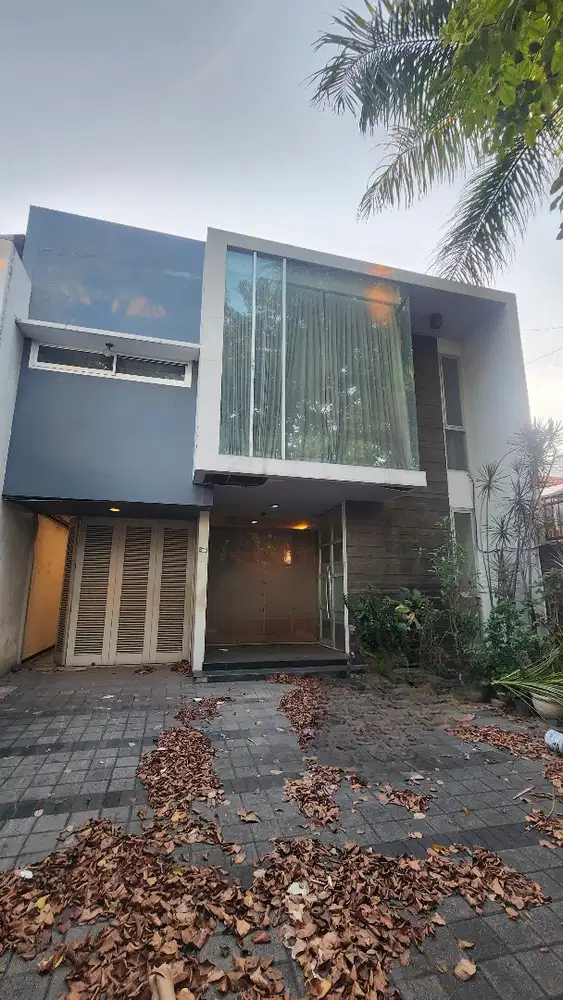 Dijual Rumah Usaha Nol Jalan Raya Imam Bonjol Pusat Kota Surabaya
