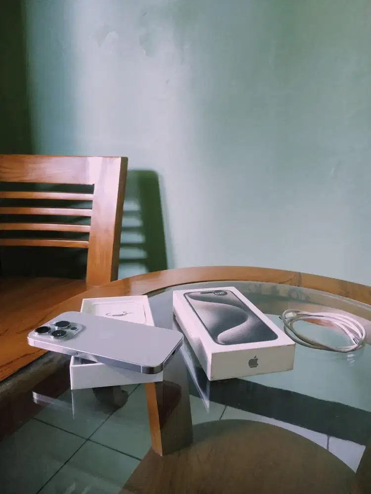 Iphone 15 Pro 256 GB IBOX (Resmi) Second Like New