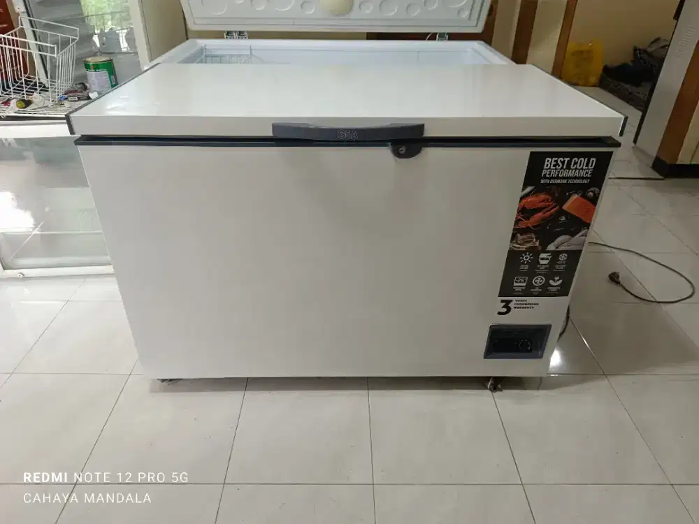 Gea frezeer box 400 liter ori mulus