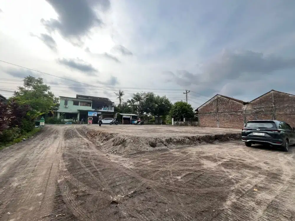 Dekat Kampus UKRIM – Tanah Jogja Murah SHM Pekarangan cocok  Investasi