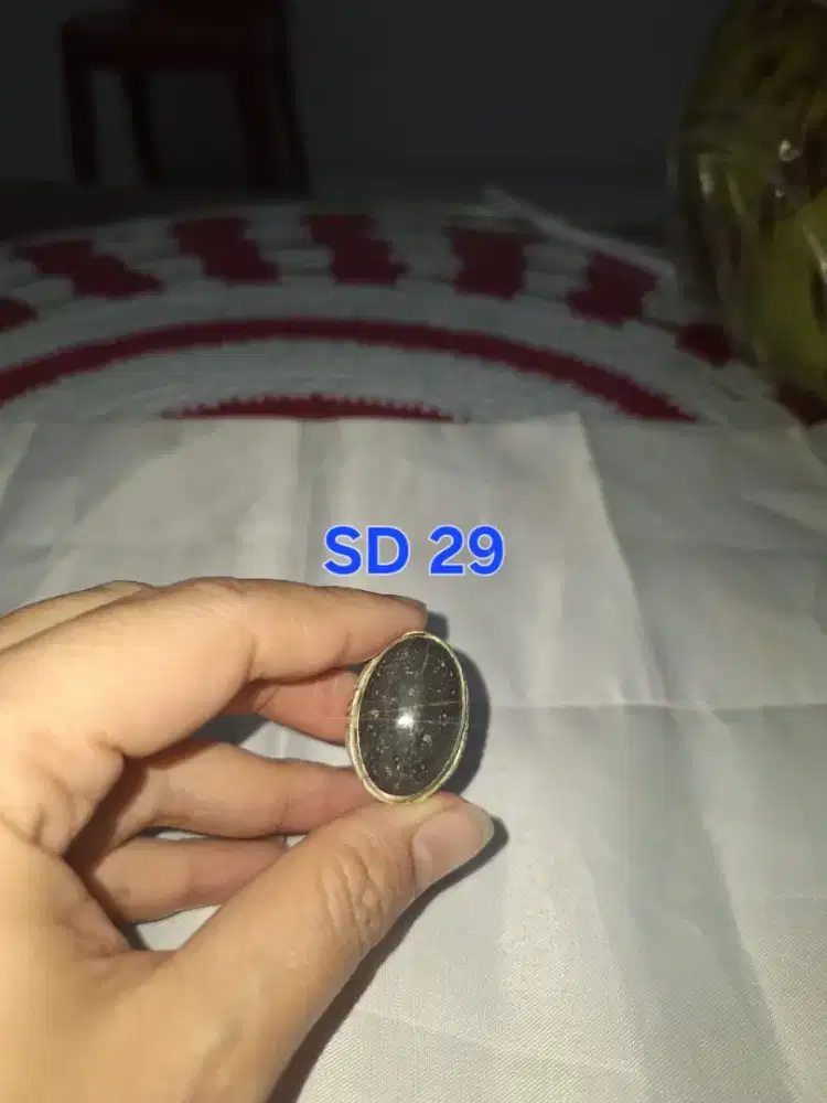 Batu cincin tapak jalak 
Hitam garis perak 
SD 29 Ring perak alpaca 
B