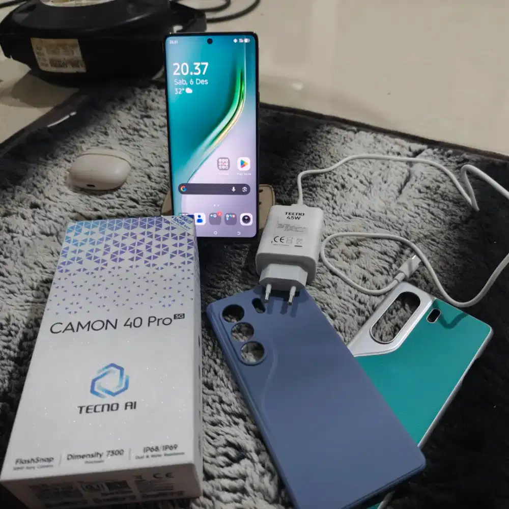 Tecno Camon 40 Pro 5G Second Fullset 8/256