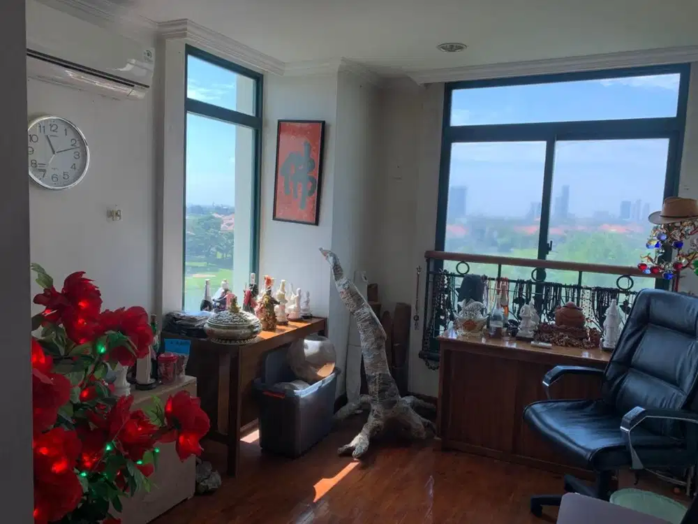 Dijual Kondominium Graha Famili View Danau Lapangan Golf Surabaya