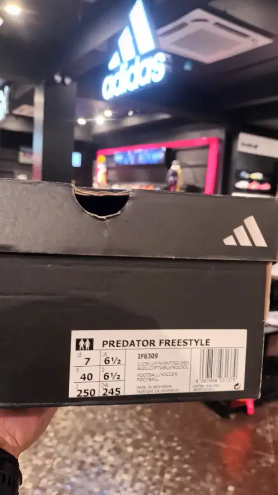 Adidas predator freestyle