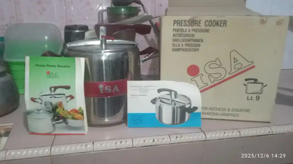 Panci presto merk ISA kapasitas 7 liter, kondisi baik..