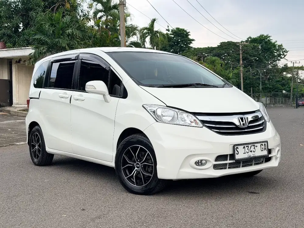 Honda Freed S Matic 2015 Ac Double PAJAK Panjang Bisa Kredit DP Minim