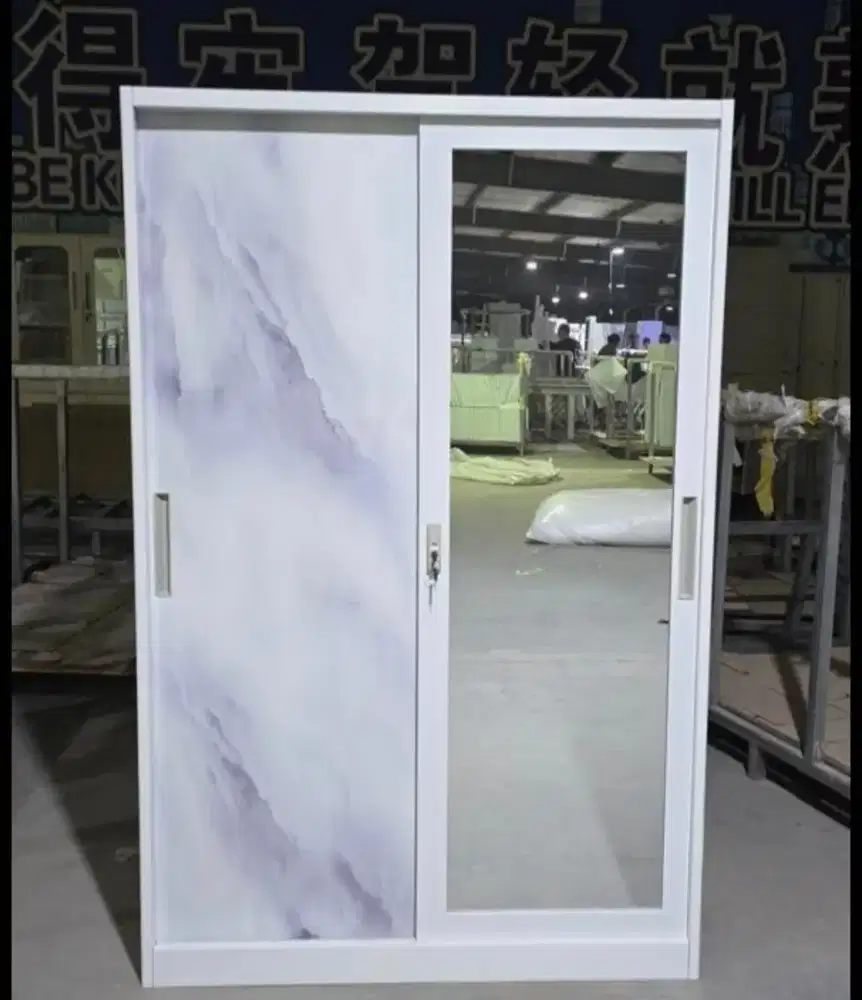 Lemari Pakaian Besi Pintu Sliding Bufallo LX3 736-836