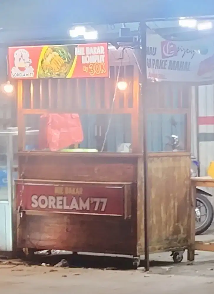 Dijual sajah etalase kayu jati