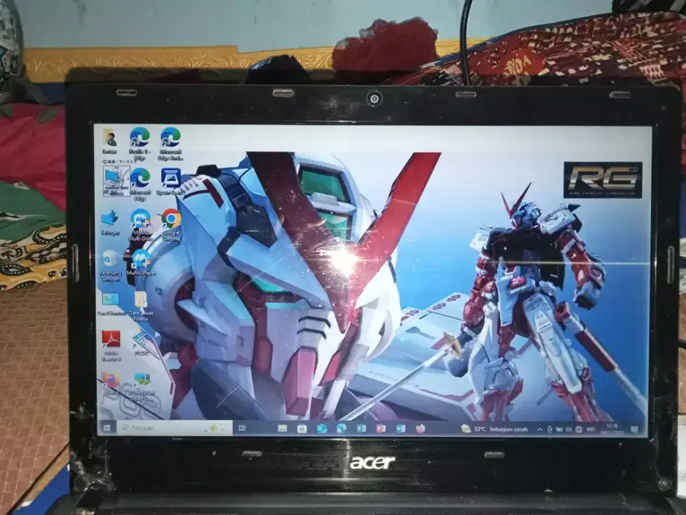 Laptop Acer core i5 win10 ram6